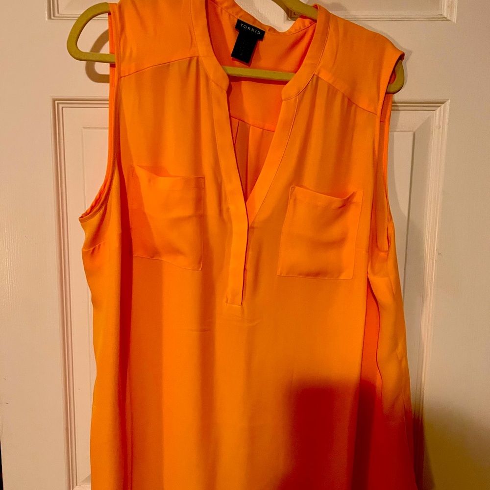 Torrid 2X peach tank top